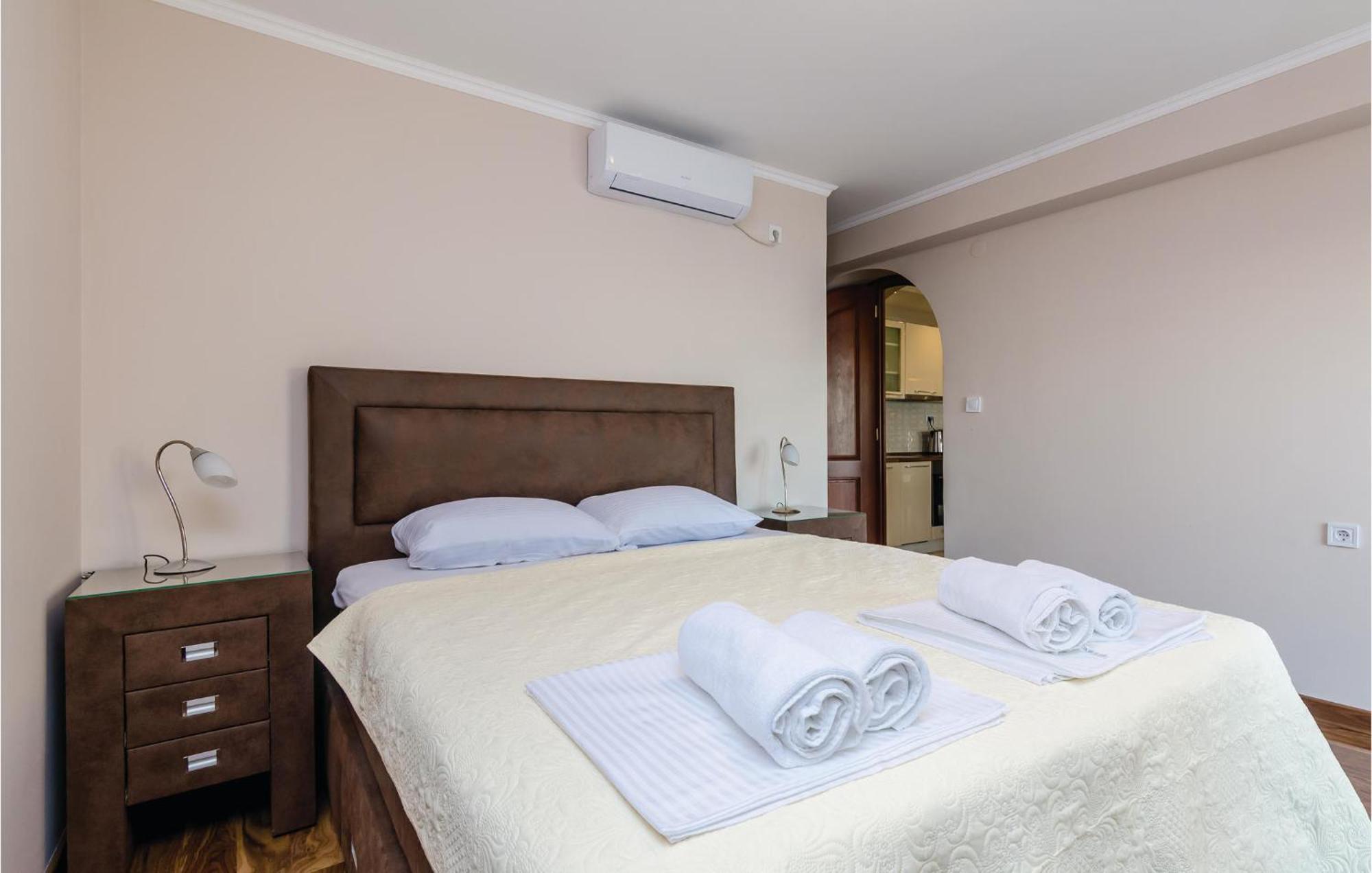 Amazing Home In Herceg Novi With House Sea View Esterno foto