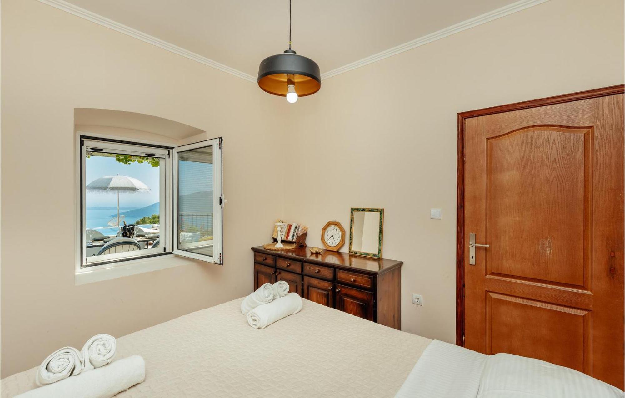 Amazing Home In Herceg Novi With House Sea View Esterno foto